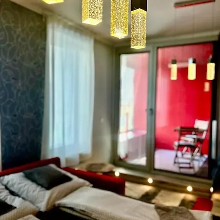 Апартаменты Apartmanik V Tichom Nadvori - Free Parking Братислава