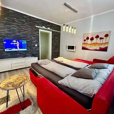 Апартаменты Apartmanik V Tichom Nadvori - Free Parking